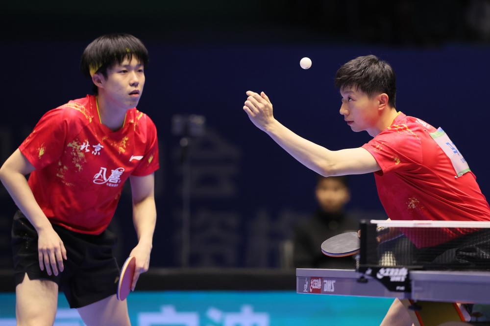 万英镑以抵 万英镑以抵